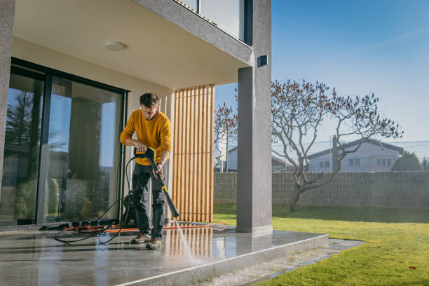 Best Pool Deck Cleaning  in Grayvle, IL
